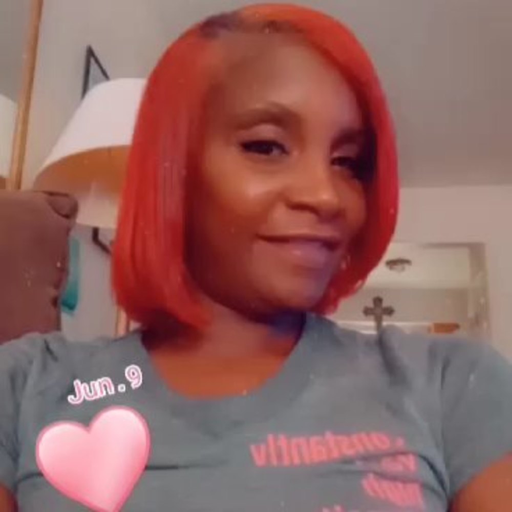 Meet your Posher, Larhonda